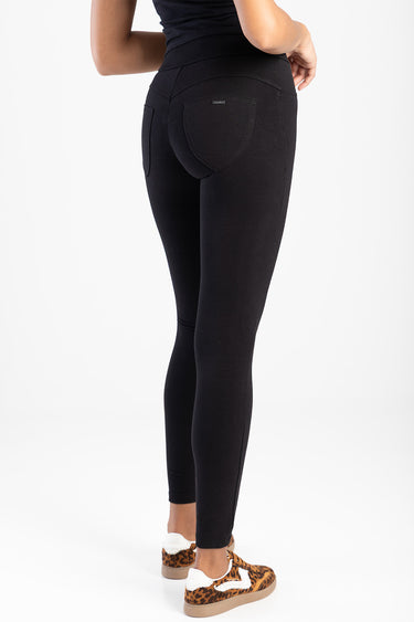 PEACHES KNIT DENIM JEANS