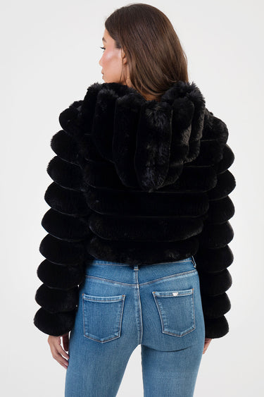 SWEET AND SIMPLE CROPPED JACKET