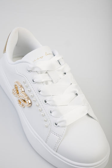 REQUEL SNEAKERS